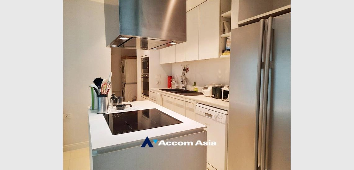 8  3 br Condominium For Sale in Ploenchit ,Bangkok BTS Ploenchit at Athenee Residence 2311074