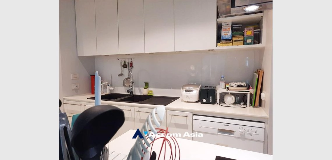 7  3 br Condominium For Sale in Ploenchit ,Bangkok BTS Ploenchit at Athenee Residence 2311074