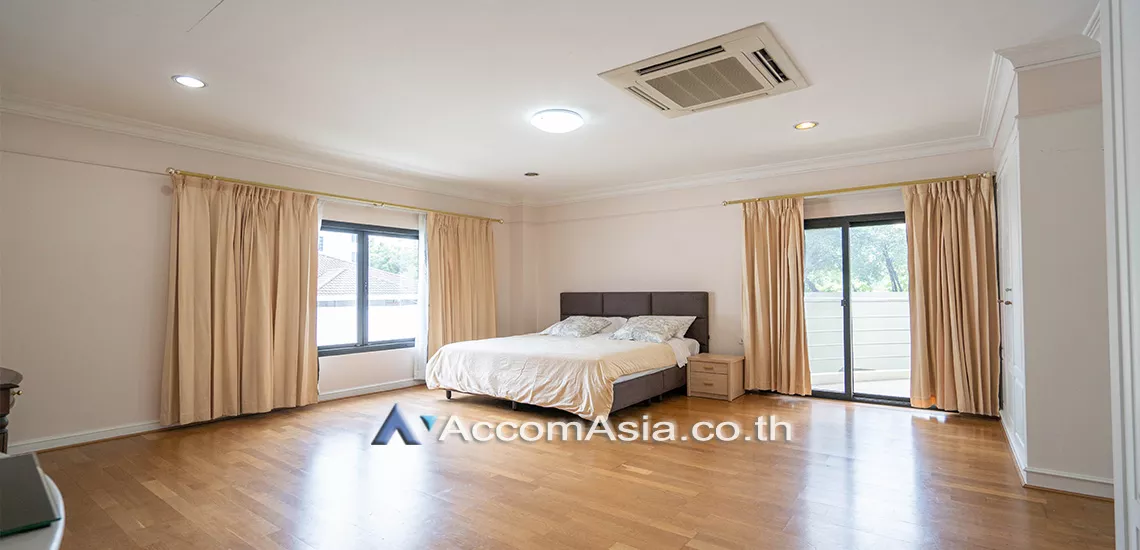 5  3 br Apartment For Rent in Sathorn ,Bangkok MRT Lumphini at Homely atmosphere place 1411075