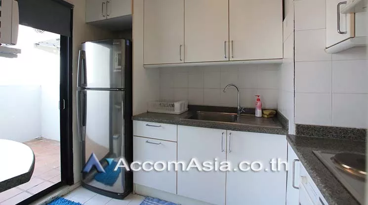 unit 2 Bedrooms  Condominium For Rent in Sukhumvit, Bangkok  near BTS Thong Lo (1511084)