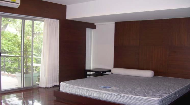 4  3 br House For Rent in Sathorn ,Bangkok MRT Lumphini 1711087