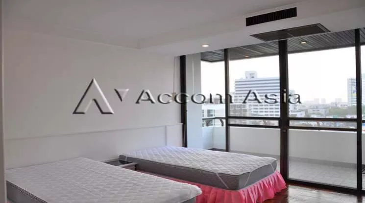 8  2 br Apartment For Rent in Phaholyothin ,Bangkok BTS Ari at Simply Delightful - Convenient 1511105