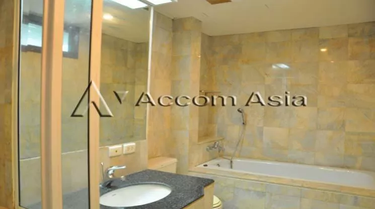 9  2 br Apartment For Rent in Phaholyothin ,Bangkok BTS Ari at Simply Delightful - Convenient 1511105