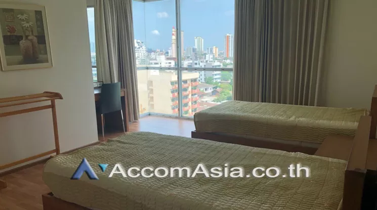  Noble Lite Condominium  2 Bedroom for Rent BTS Ari in Phaholyothin Bangkok