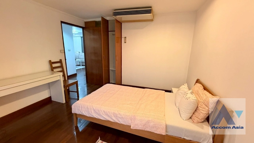 16  2 br Apartment For Rent in Sukhumvit ,Bangkok BTS Phrom Phong at Peaceful Space 1411129