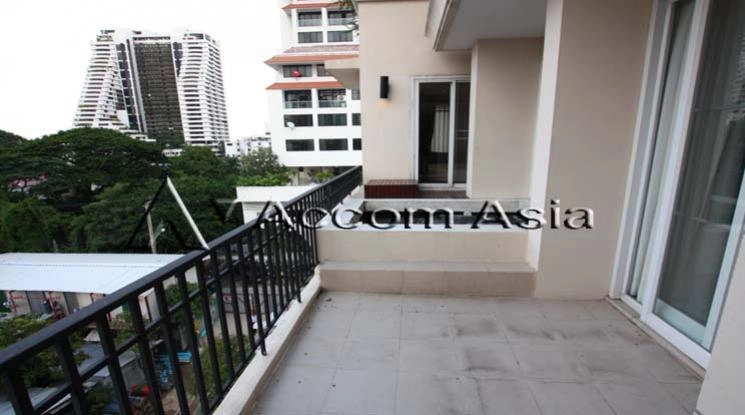 unit 2 Bedrooms  Apartment For Rent in Sukhumvit, Bangkok  near BTS Phrom Phong (1411134)