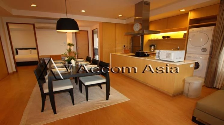 unit 2 Bedrooms  Apartment For Rent in Sukhumvit, Bangkok  near BTS Phrom Phong (1411134)