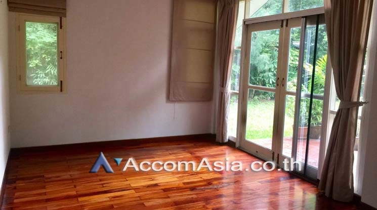 4  3 br House For Rent in Sukhumvit ,Bangkok BTS Thong Lo 60022