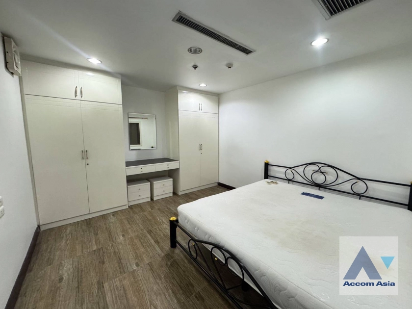 8  2 br Condominium for rent and sale in Sukhumvit ,Bangkok BTS Nana at Crystal Garden 1511190