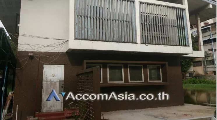  1  House for rent and sale in sukhumvit ,Bangkok BTS Phra khanong 4006801