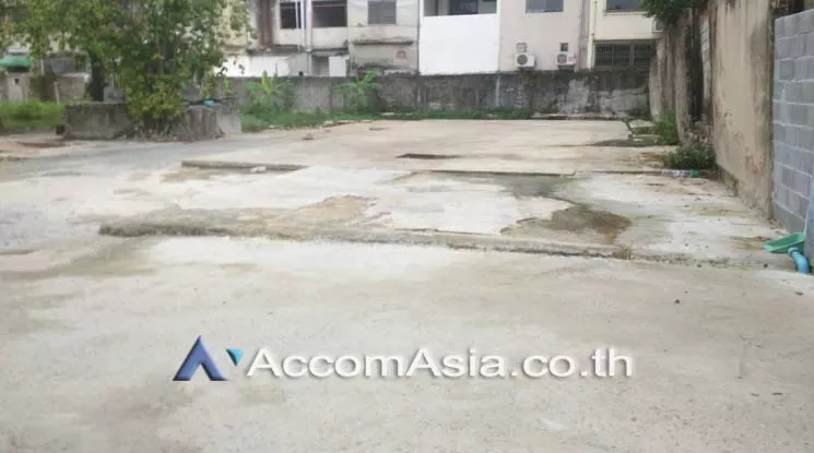 6  House for rent and sale in Sukhumvit ,Bangkok BTS Phra khanong 4006801