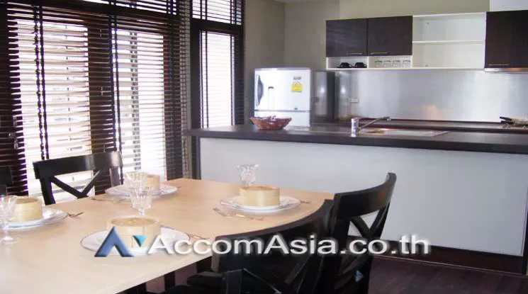 unit 2 Bedrooms  Apartment For Rent in Sukhumvit, Bangkok  near BTS Phrom Phong (1411219)