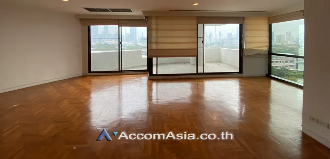  2 Bedrooms  Condominium For Rent in Sathorn, Bangkok  near MRT Khlong Toei (1511222)