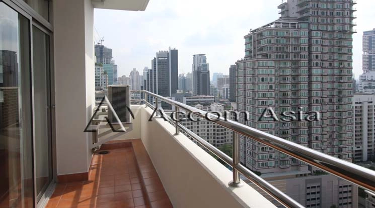 unitPet friendly |  3 Bedrooms  Apartment For Rent in Sukhumvit, Bangkok  near BTS Phrom Phong (1411224)