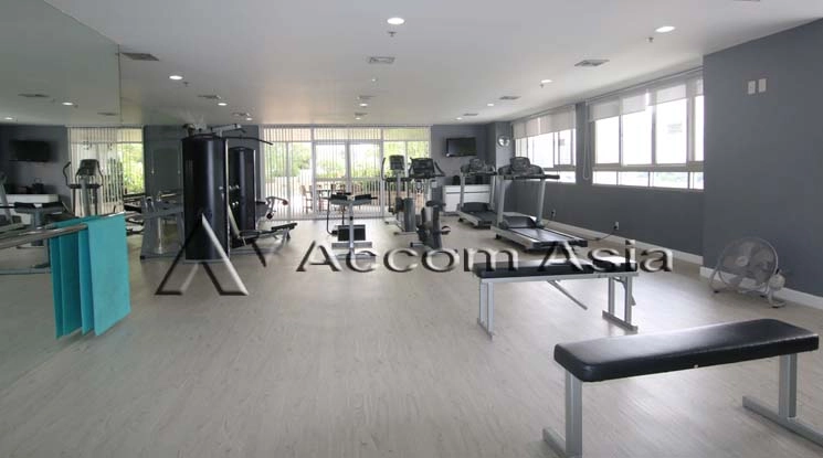 unitPet friendly |  3 Bedrooms  Apartment For Rent in Sukhumvit, Bangkok  near BTS Phrom Phong (1411225)