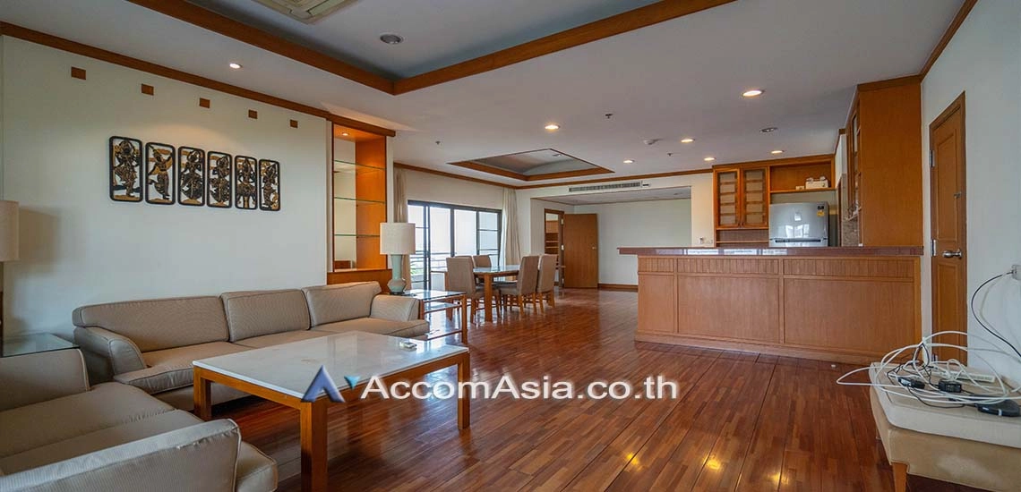  2  3 br Apartment For Rent in Sathorn ,Bangkok BTS Chong Nonsi at Cozy Low-rise Apartment in Sathorn, Walk to BTS 6 mins. 1411269