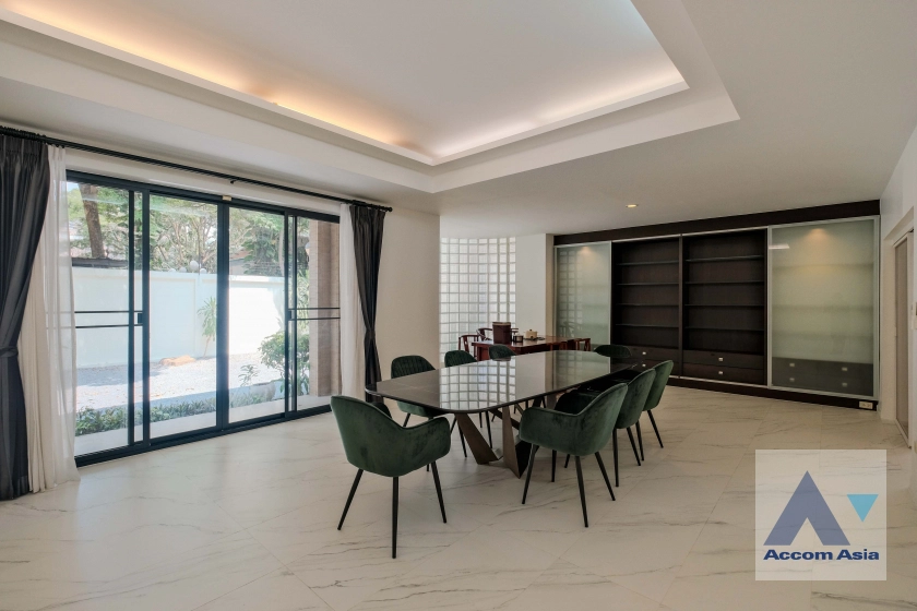 9  4 br House for rent and sale in Sukhumvit ,Bangkok BTS Phra khanong 6002301