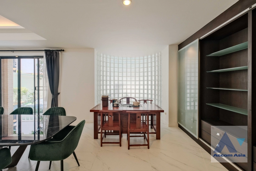 10  4 br House for rent and sale in Sukhumvit ,Bangkok BTS Phra khanong 6002301