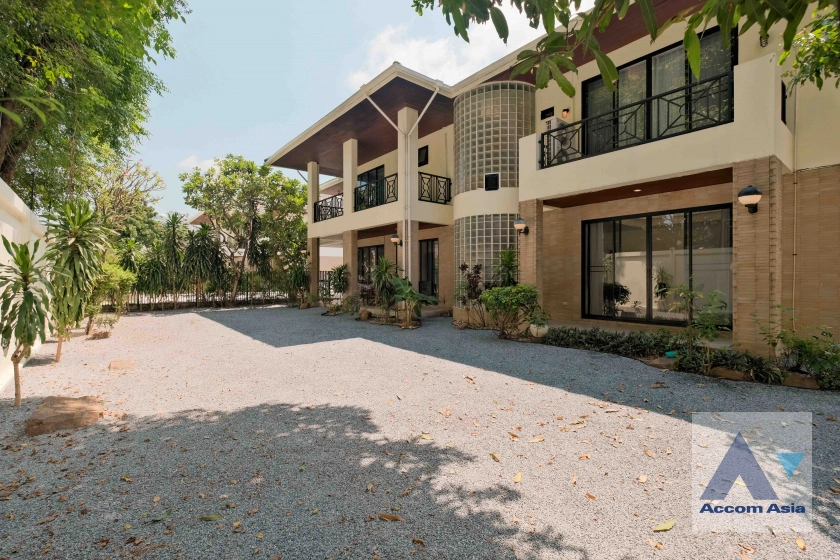 11  4 br House for rent and sale in Sukhumvit ,Bangkok BTS Phra khanong 6002301