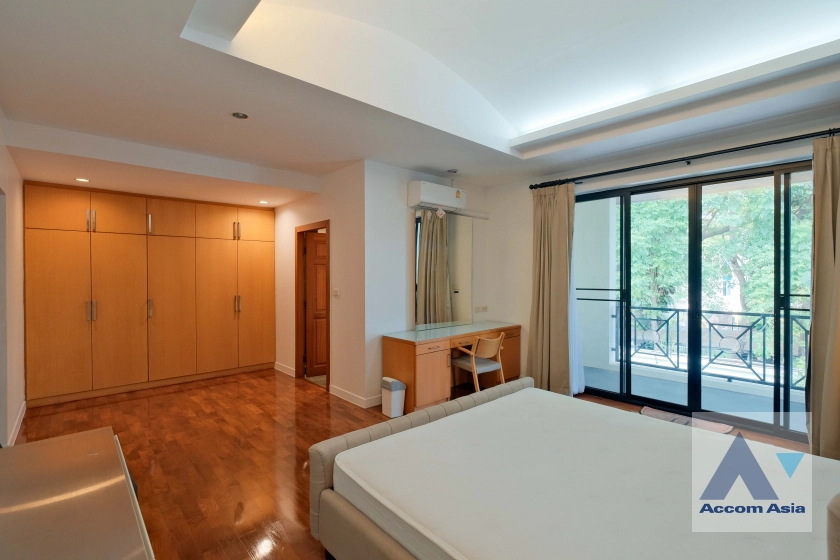 25  4 br House for rent and sale in Sukhumvit ,Bangkok BTS Phra khanong 6002301