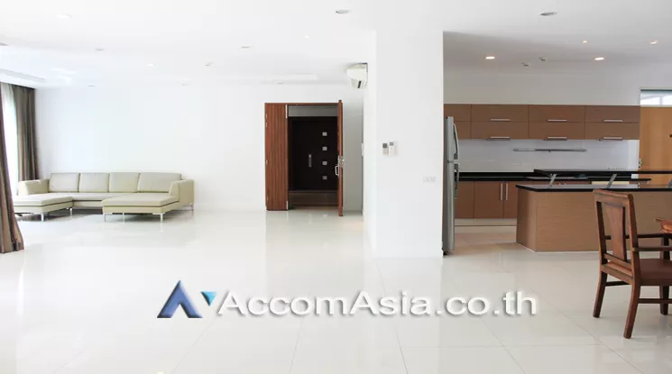unit 4 Bedrooms  Apartment For Rent in Sukhumvit, Bangkok  near BTS Asok - MRT Sukhumvit (10089)