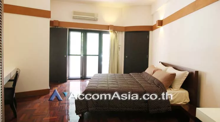 7  2 br Apartment For Rent in Ploenchit ,Bangkok BTS Ploenchit at Set among tropical atmosphere 1411287