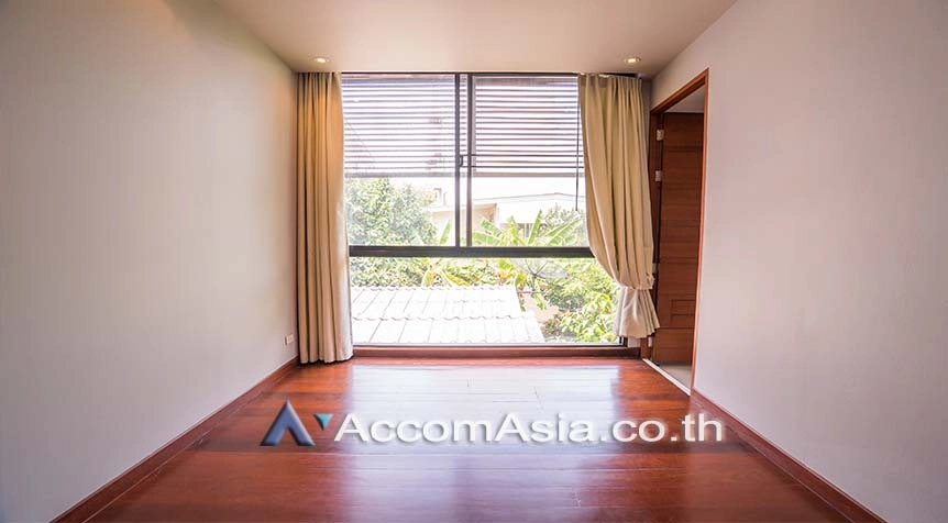 15  5 br House For Rent in Sukhumvit ,Bangkok BTS Thong Lo 2411318