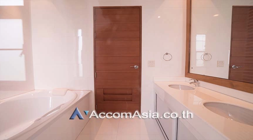 20  5 br House For Rent in Sukhumvit ,Bangkok BTS Thong Lo 2411318