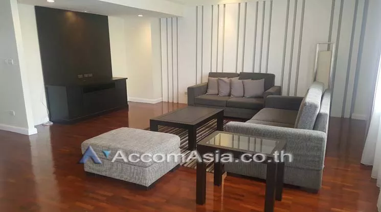  1  4 br Apartment For Rent in Sukhumvit ,Bangkok BTS Nana at Suite for family 1411400