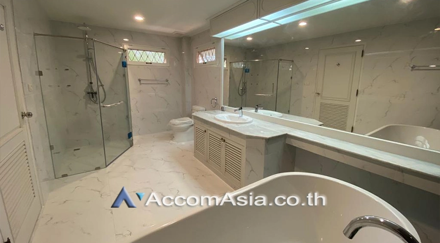 4  3 br House For Rent in Lat Phrao ,Bangkok  2311420