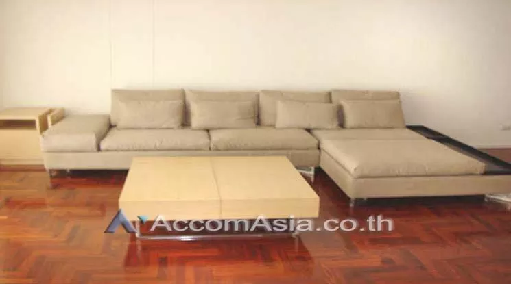 4  3 br Apartment For Rent in Sathorn ,Bangkok BTS Chong Nonsi at Perfect For Family 1411421