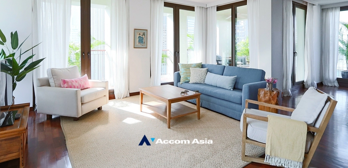  2  4 br Apartment For Rent in Silom ,Bangkok BTS Surasak at A Unique design and Terrace 1411474
