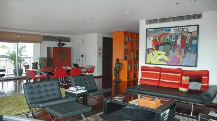  A Unique design and Terrace Apartment  4 Bedroom for Rent BTS Surasak in Silom Bangkok