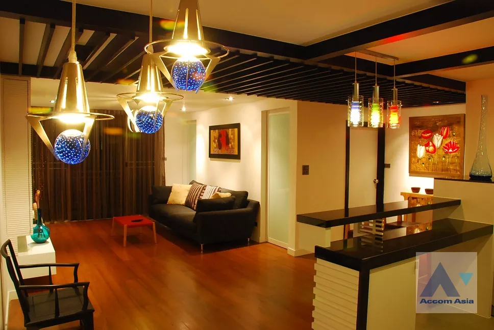 Asoke Place Condominium  1 Bedroom for Sale MRT Sukhumvit in Sukhumvit Bangkok