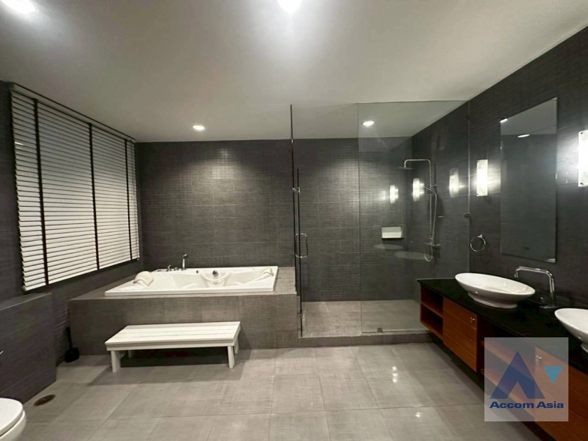 36  4 br House for rent and sale in Pattanakarn ,Bangkok BTS On Nut at Panya Pattanakarn Village 1811526