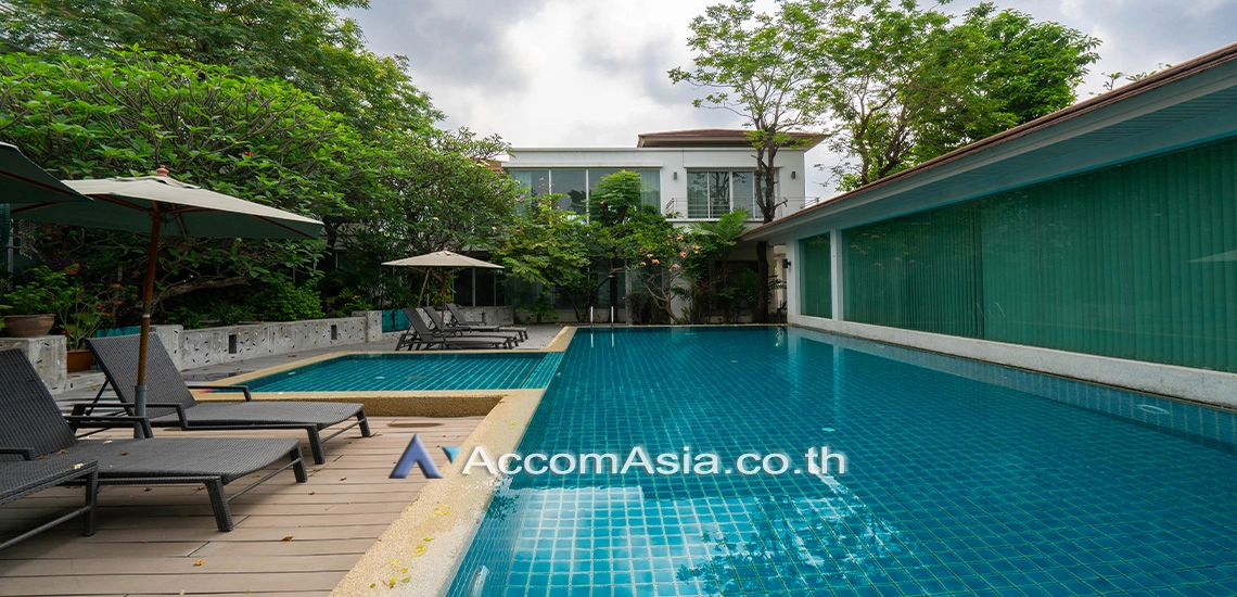  1  4 br House for rent and sale in Pattanakarn ,Bangkok BTS On Nut at Panya Pattanakarn Village 1811527