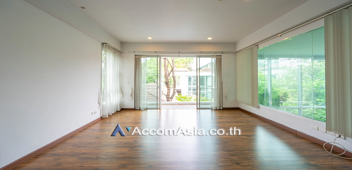 14  4 br House for rent and sale in Pattanakarn ,Bangkok BTS On Nut at Panya Pattanakarn Village 1811527