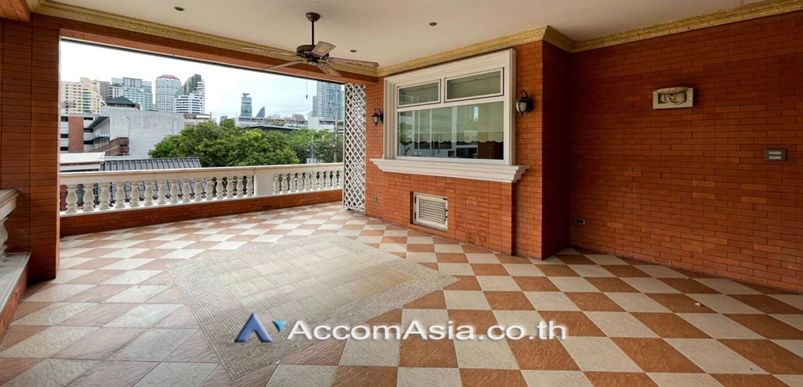 19  3 br House for rent and sale in Sukhumvit ,Bangkok BTS Ekkamai 9002401