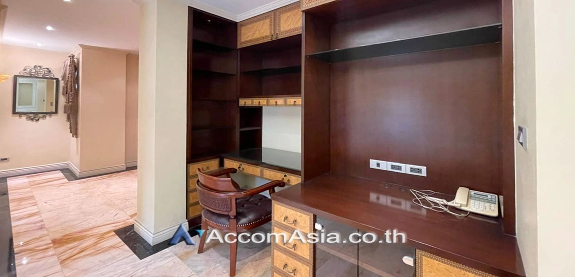 13  3 br House for rent and sale in Sukhumvit ,Bangkok BTS Ekkamai 9002401