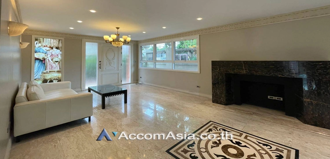 unitPrivate Swimming Pool |  3 Bedrooms  House For Rent & Sale in Sukhumvit, Bangkok  near BTS Ekkamai (9002401)