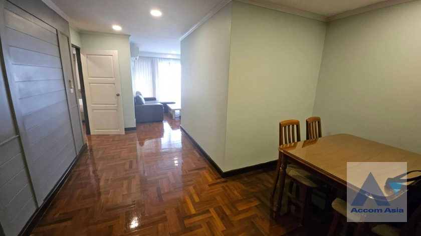 unit 2 Bedrooms  Condominium For Rent in Sukhumvit, Bangkok  near BTS Asok (1511616)