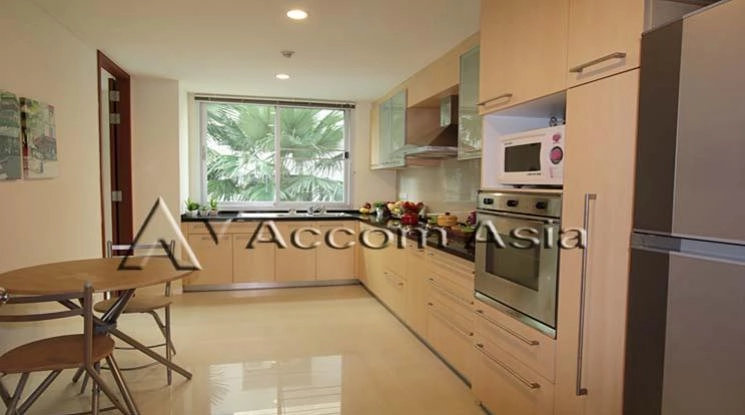 5  3 br Apartment for rent and sale in Silom ,Bangkok BTS Surasak at High-end Low Rise  1411631