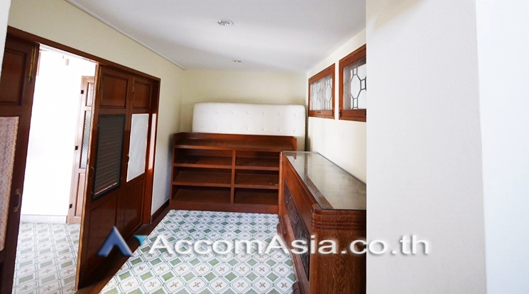 11  3 br House For Rent in Sukhumvit ,Bangkok BTS Thong Lo 1911636