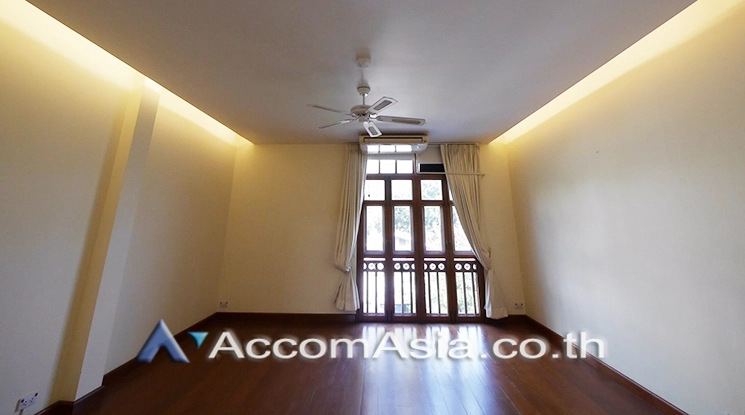 12  3 br House For Rent in Sukhumvit ,Bangkok BTS Thong Lo 1911636