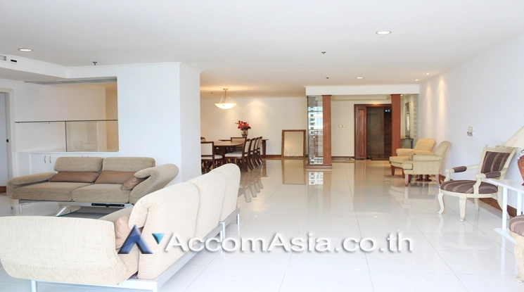 Pet friendly |  Kallista Mansion Condominium  3 Bedroom for Rent BTS Nana in Sukhumvit Bangkok