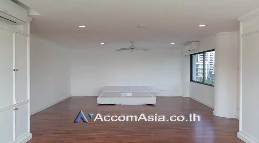 8  3 br Apartment For Rent in Sukhumvit ,Bangkok BTS Thong Lo at Greenery Space In Bangkok 1411679