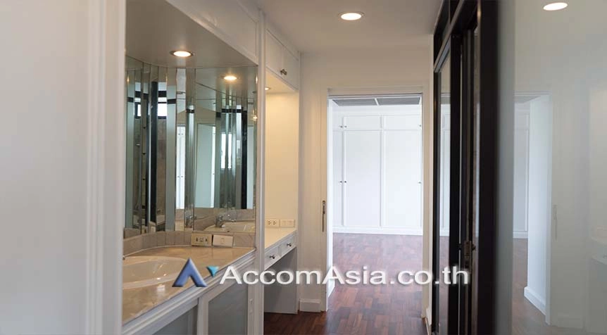 10  3 br Apartment For Rent in Sukhumvit ,Bangkok BTS Thong Lo at Greenery Space In Bangkok 1411679