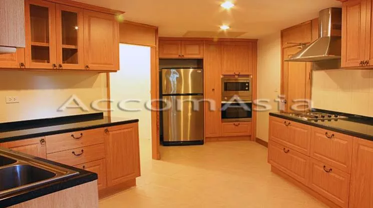 5  2 br Apartment For Rent in Sukhumvit ,Bangkok BTS Phrom Phong at Classic Style - High Standard Apartment in a Prime Location 1511691