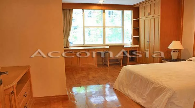 8  2 br Apartment For Rent in Sukhumvit ,Bangkok BTS Phrom Phong at Classic Style - High Standard Apartment in a Prime Location 1511691