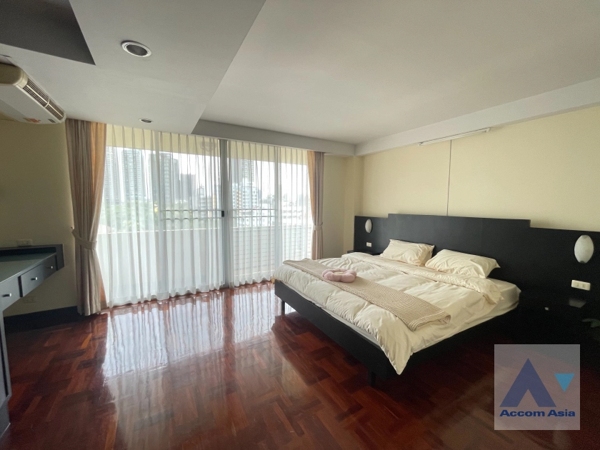 10  3 br Apartment for rent and sale in Sukhumvit ,Bangkok BTS Thong Lo at Pet-Friendly, Cozy and Serene Serviced Apartment in Thonglor 1411695
